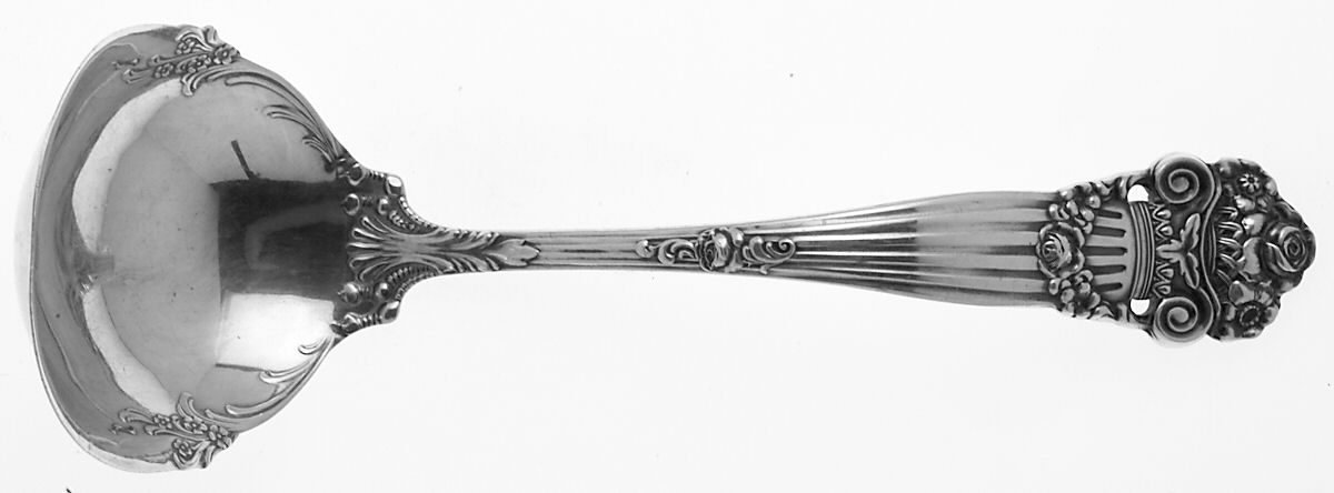 Georgian (Sterling, 1898, Old) Solid Gravy Ladle by Towle Silver-1
