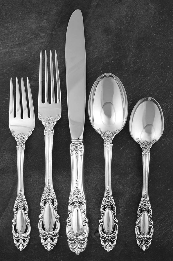 Grand Duchess (Sterling, 1973) 5 Piece Dinner Size Setting by Towle Silver-1