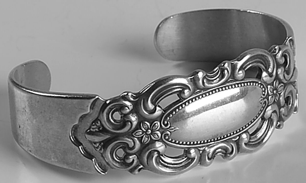 Grand Duchess (Sterling, 1973) Sterling Bracelet by Towle Silver-1
