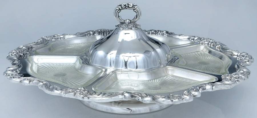 Grand Duchess (Silverplate, Hollowware) Lazy Susan with Liner by Towle Silver-1