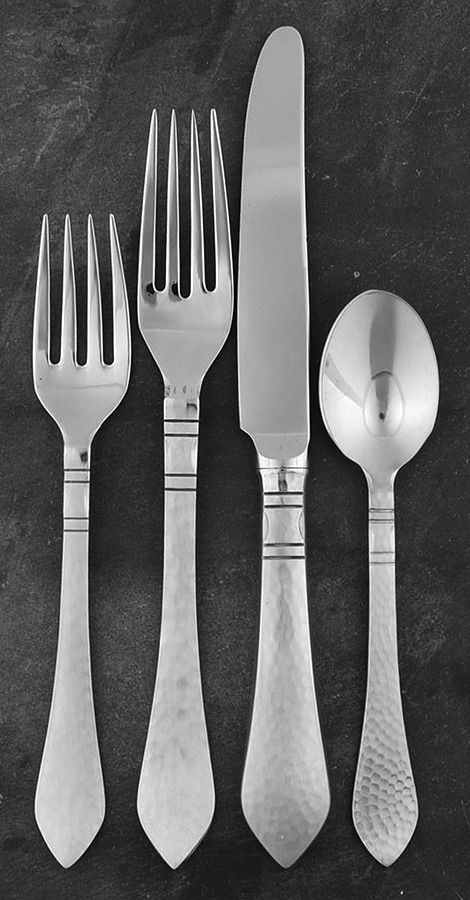 Hammered Antique (Stainless) 4 Piece Place Setting by Towle Silver-1