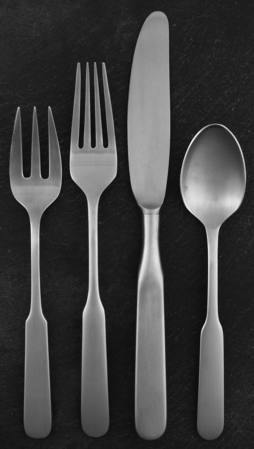 Heritage (Stainless, Germany or Korea) 4 Piece Place Setting by Towle Silver-1