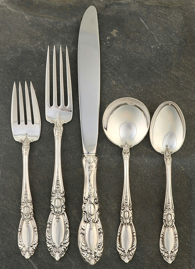 King Richard (Sterling, 1932, No Monos) 5 Piece Dinner Size Setting by Towle Silver-1