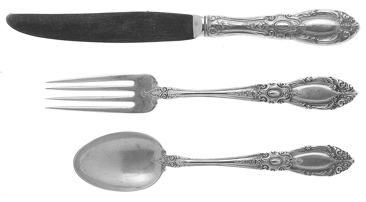 King Richard (Sterling, 1932, No Monos) 3-Piece Youth Set (Knife, Fork & 5 O'Clock Spoon) by Towle Silver-1