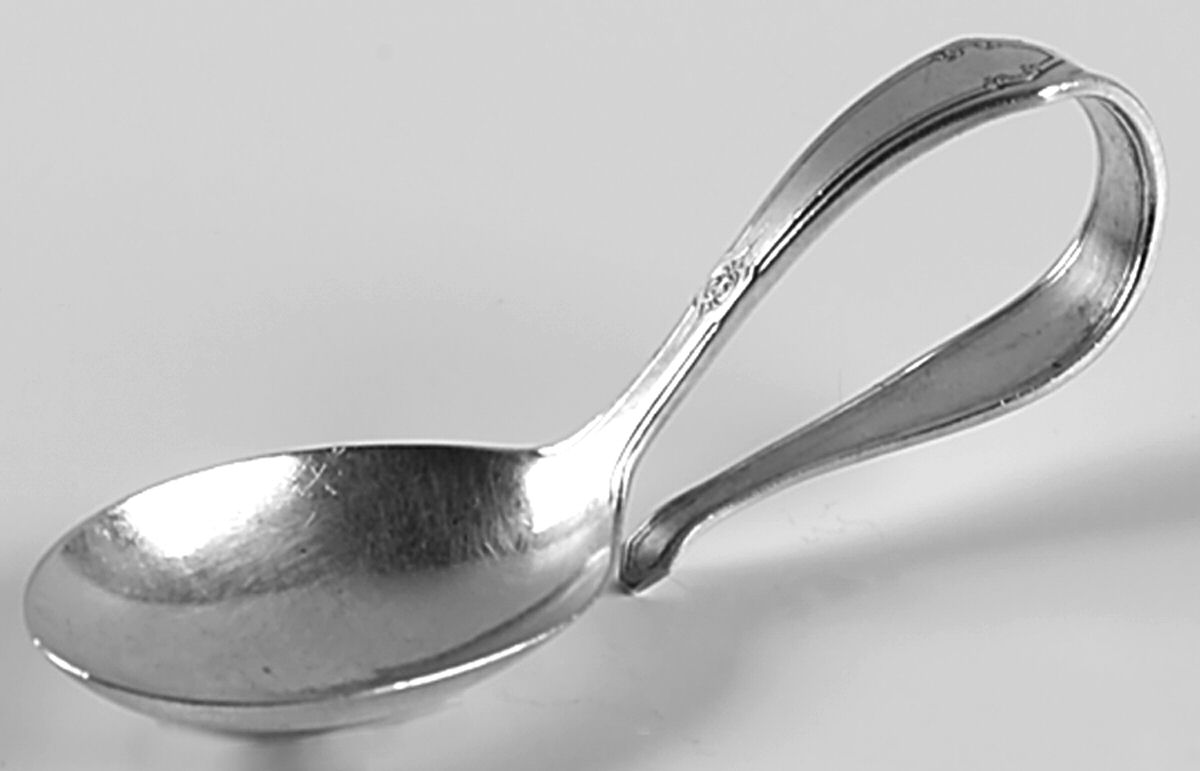 Lady Mary (Sterling, 1917, No Monograms) Curved Handle Baby Spoon by Towle Silver-1