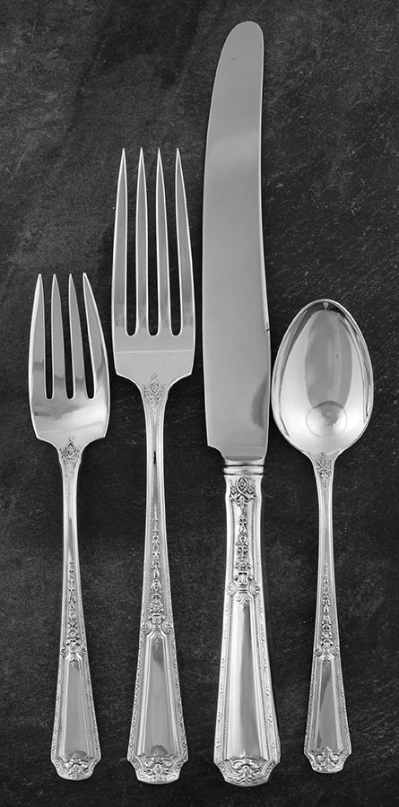 Louis XIV (Sterling, 1924, No Monograms) 4 Piece Dinner Size Setting by Towle Silver-1