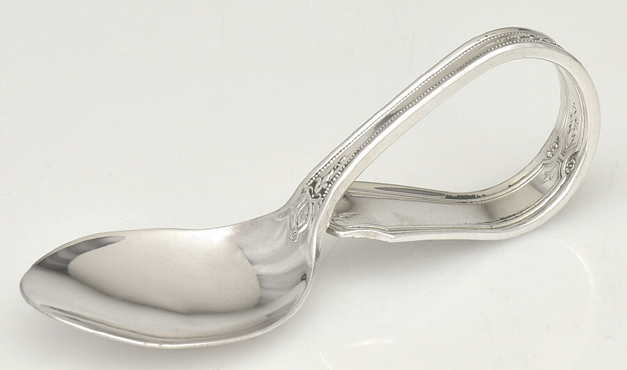 Louis XIV (Sterling, 1924, No Monograms) Baby Spoon with Curved Handle HC by Towle Silver-1