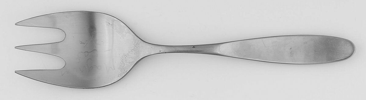 Magnum (Stainless, Japan-Korea-Vietnam) Solid Serving Fork by Towle Silver-1