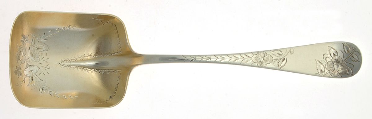 No. 43 (Sterling, 1882) Bright Cut Berry/Casserole Spoon by Towle Silver-1