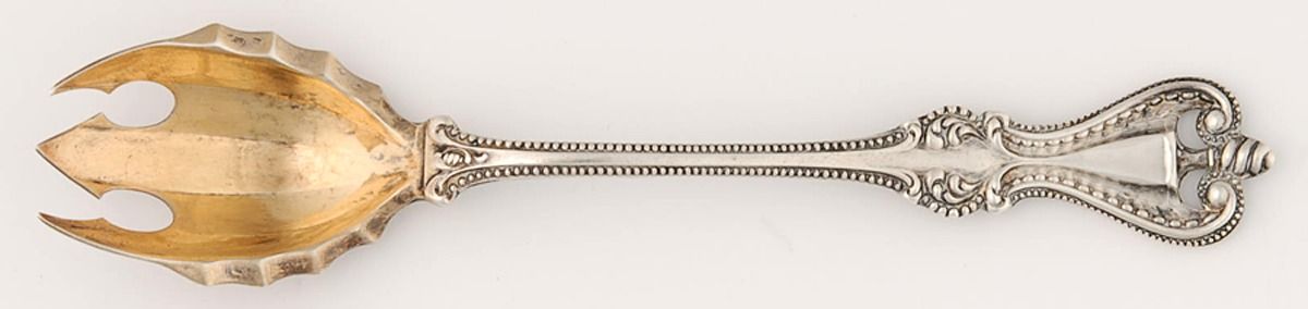 Old Colonial (Sterling, 1895, No Monograms) Large Old Style Ice Cream Fork by Towle Silver-1