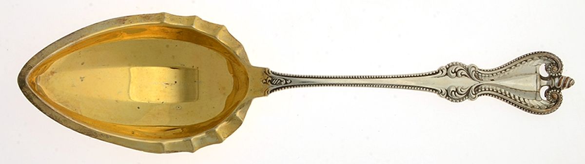 Old Colonial (Sterling, 1895, No Monograms) Large Solid Berry/Casserole Spoon by Towle Silver-1