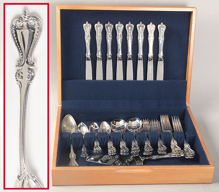 Old Colonial (Sterling, 1895, No Monograms) 44 Piece Set by Towle Silver-1