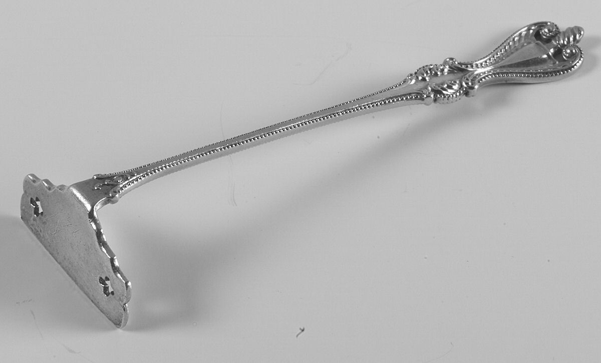Old Colonial (Sterling, 1895, No Monograms) Food Pusher Solid by Towle Silver-1