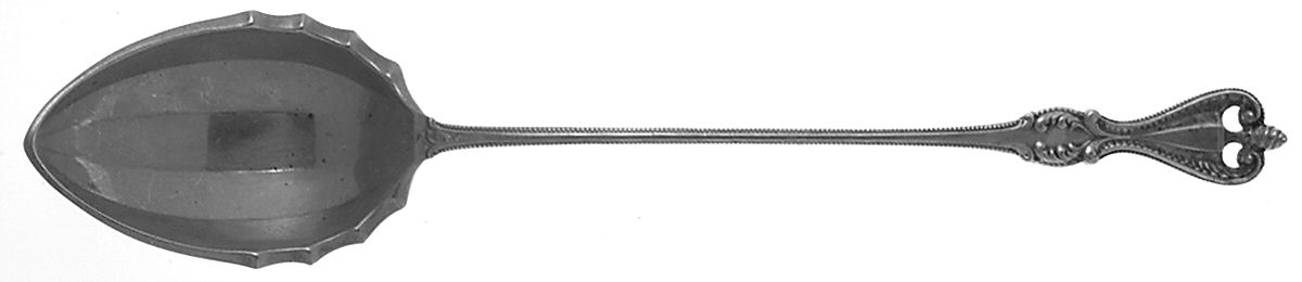 Old Colonial (Sterling, 1895, No Monograms) Large Lettuce Serving Spoon by Towle Silver-1