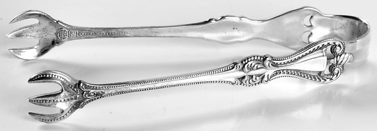 Old Colonial (Sterling, 1895, No Monograms) Small Sugar Tongs by Towle Silver-1