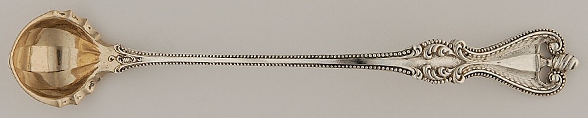 Old Colonial (Sterling, 1895, No Monograms) Mustard Spoon by Towle Silver-1