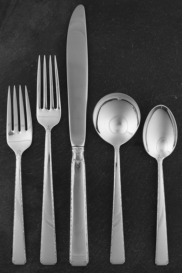 Old Lace (Sterling, 1939, No Monograms) 5 Piece Dinner Size Setting by Towle Silver-1