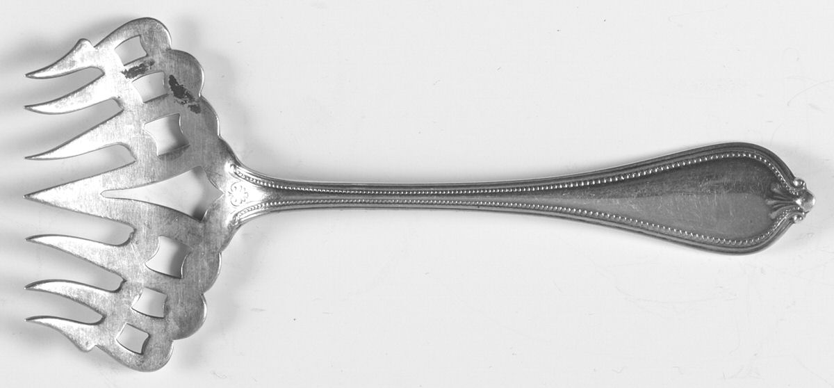 Old Newbury-Newbury (Sterling, 1900) Large Solid Tined Sardine Serving Fork by Towle Silver-1