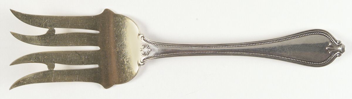 Old Newbury-Newbury (Sterling, 1900) Solid Salad Serving Fork by Towle Silver-1