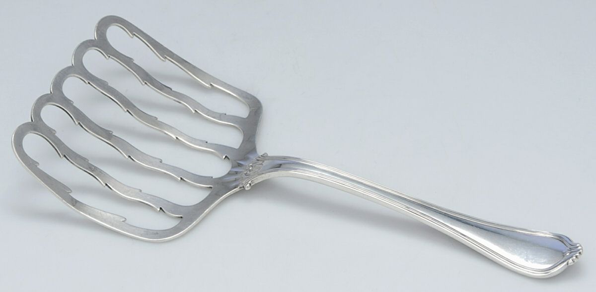 Paul Revere (Sterling, 1906) Solid Toast Server by Towle Silver-1