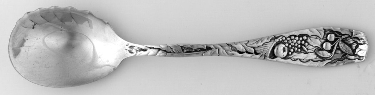 Pomona (Sterling, 1887) Ice Cream Spoon Individual by Towle Silver-1