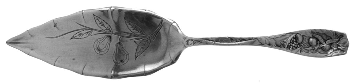 Pomona (Sterling, 1887) Large Jelly Knife W/Bright Cut by Towle Silver-1