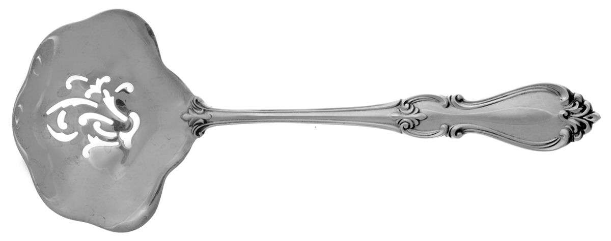 Queen Elizabeth I (Sterling, 1970, No Monograms) Solid Bon Bon Spoon by Towle Silver-1
