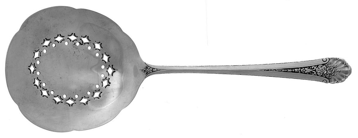 Royal Windsor (Sterling, 1935) Small Tomato Server,  Solid Piece by Towle Silver-1