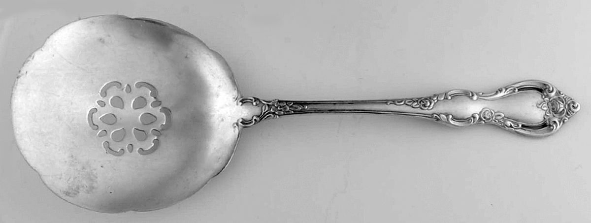 Spanish Provincial (Sterling, 1967) Tomato Server, Solid Piece by Towle Silver-1