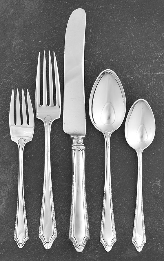 Virginia Carvel (Sterling, 1919, No Monograms) 5 Piece Place Size Setting by Towle Silver-1