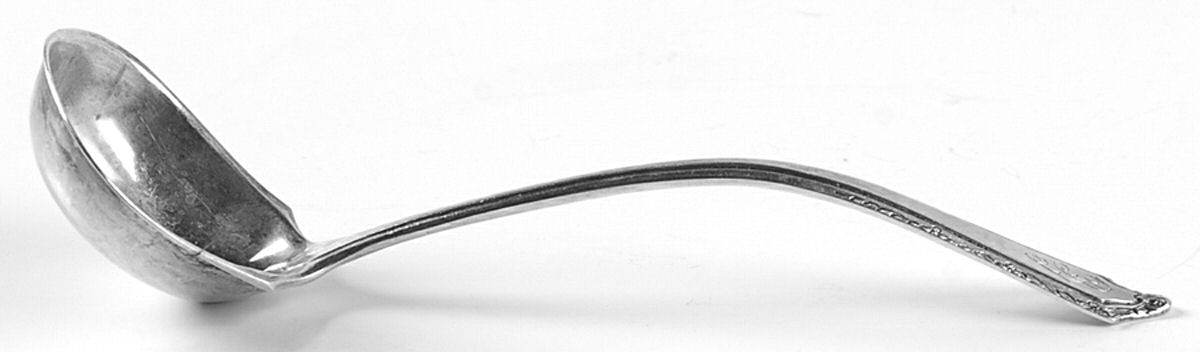 Virginia Carvel (Sterling, 1919, No Monograms) Ladle-Cream/Solid Piece-Small by Towle Silver-1