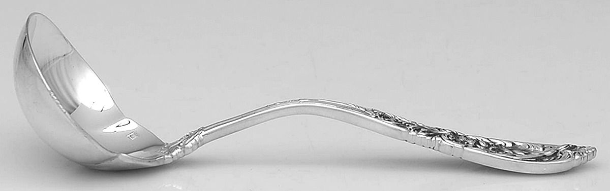Richelieu (Sterling) Solid Gravy Ladle by Tuttle-1