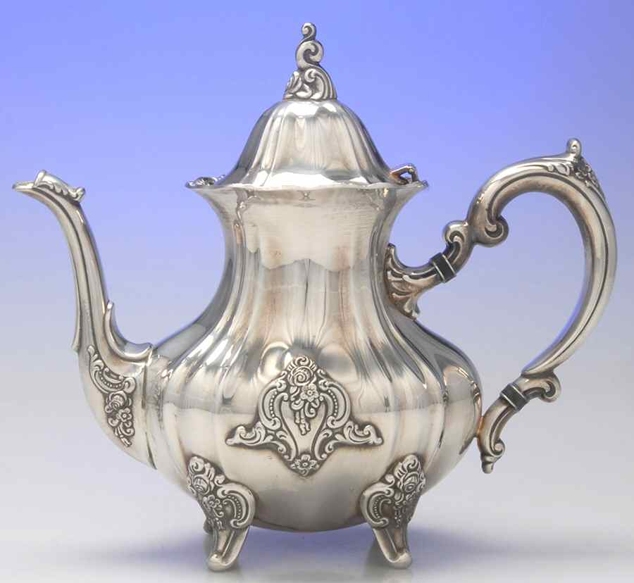 El Grandee (Silverplate Hollowware) Teapot by Towle Silver-1