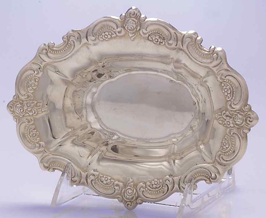 El Grandee (Silverplate Hollowware) Medium Silverplate Bon Bon Bowl by Towle Silver-1