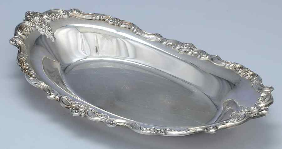 El Grandee (Silverplate Hollowware) 13" Bread Tray by Towle Silver-1