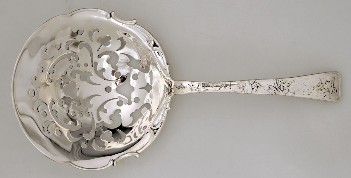 Lap-Over-Edge (Acid Etched) Pierced Saratoga Chips Server by Tiffany & CO SILVER-1