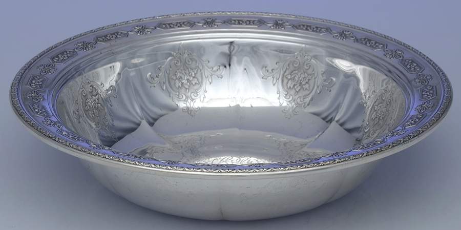 Louis XIV (Sterling, Hollowware) 9" Round Vegetable Bowl by Towle Silver-1