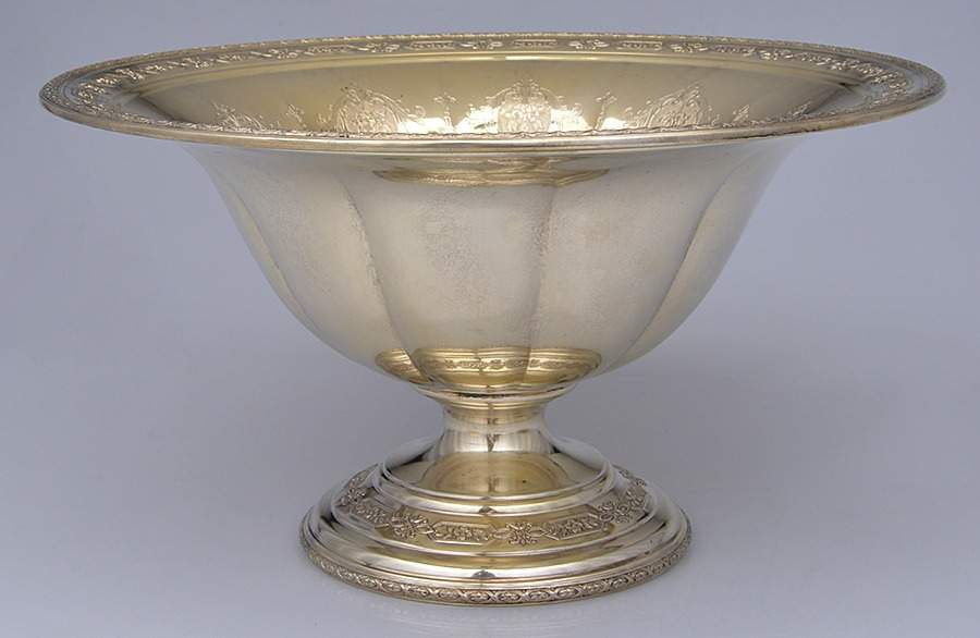Louis XIV (Sterling, Hollowware) Round Footed Centerpiece No Silverplate Frog by Towle Silver-1