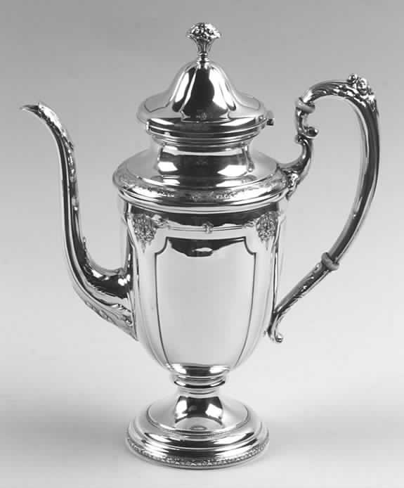 Louis XIV (Sterling, Hollowware) Mini Coffee Pot by Towle Silver-1
