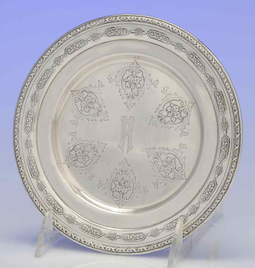 Louis XIV (Sterling, Hollowware) Bread Plate by Towle Silver-1