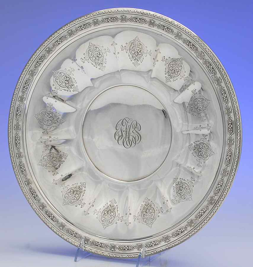 Louis XIV (Sterling, Hollowware) Round Footed Centerpiece Underplate by Towle Silver-1