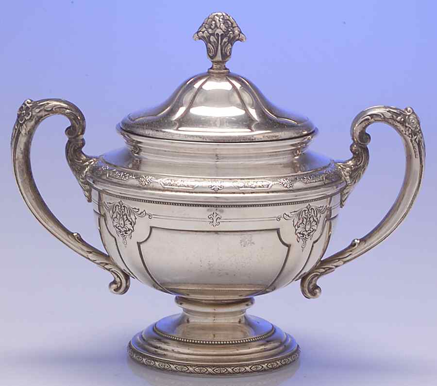 Louis XIV (Sterling, Hollowware) Sugar Bowl & Lid by Towle Silver-1