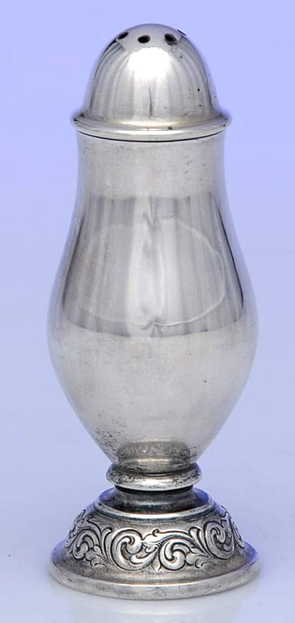Old Master (Sterling, Hollowware, Towle Mark) Pepper Shaker by Towle Silver-1