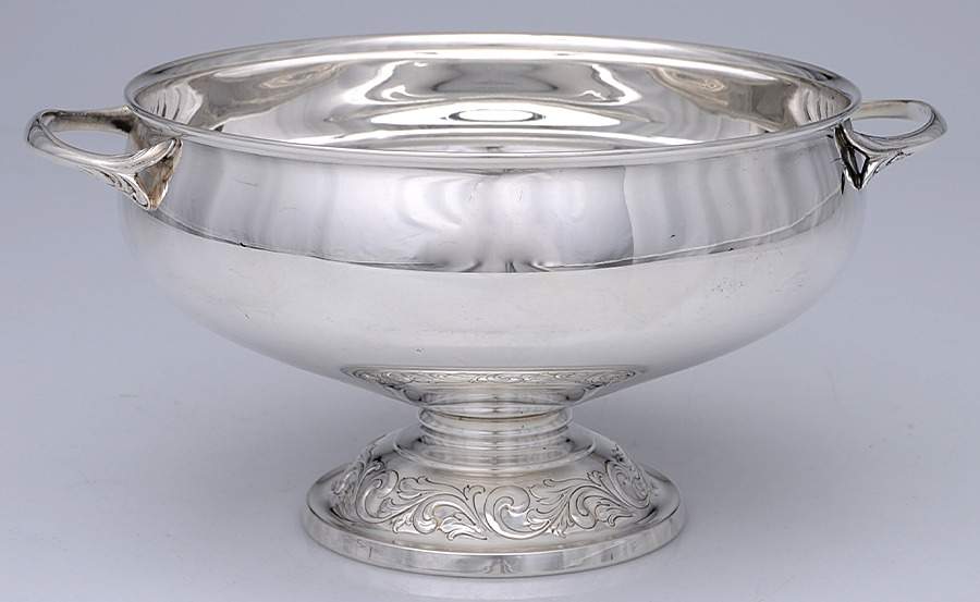 Old Master (Sterling, Hollowware, Towle Mark) 6" Handled Round Bowl by Towle Silver-1
