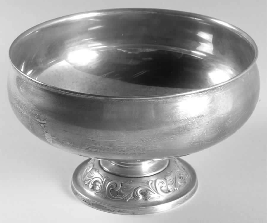 Old Master (Sterling, Hollowware, Towle Mark) 6" Round Pedestal Bowl by Towle Silver-1