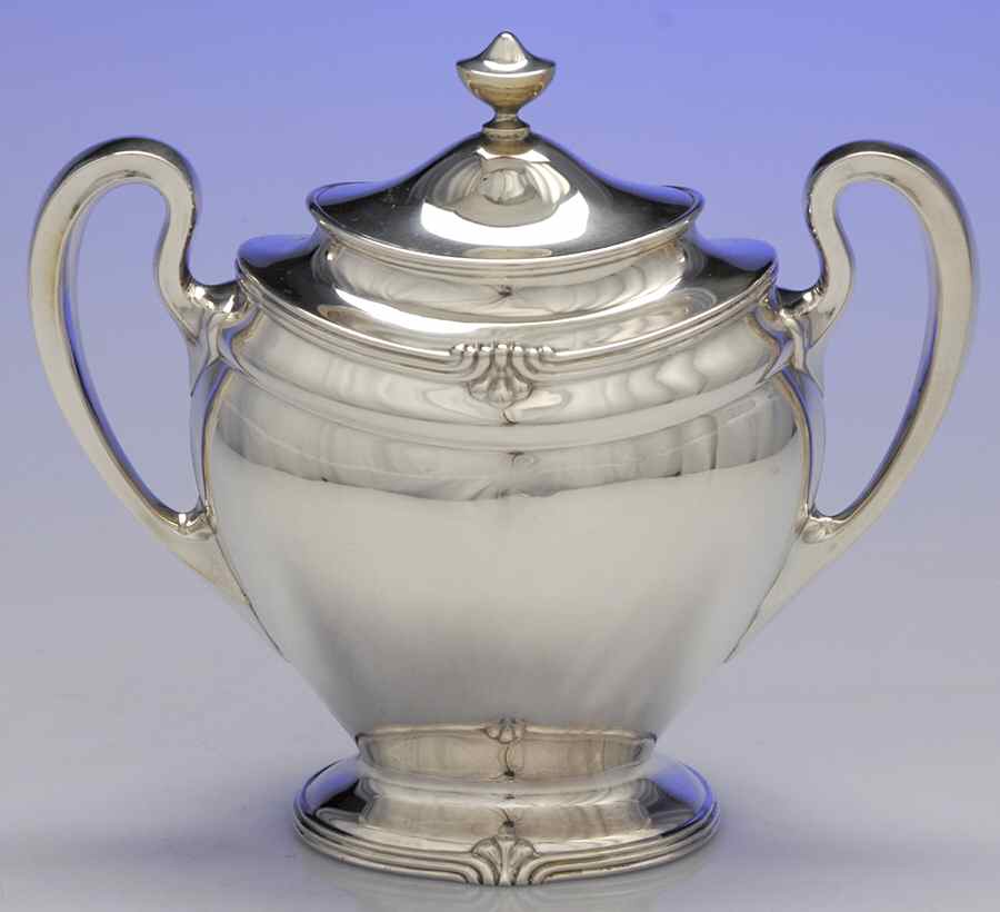Paul Revere (Sterling, Hollowware) Sugar Bowl & Lid by Towle Silver-1
