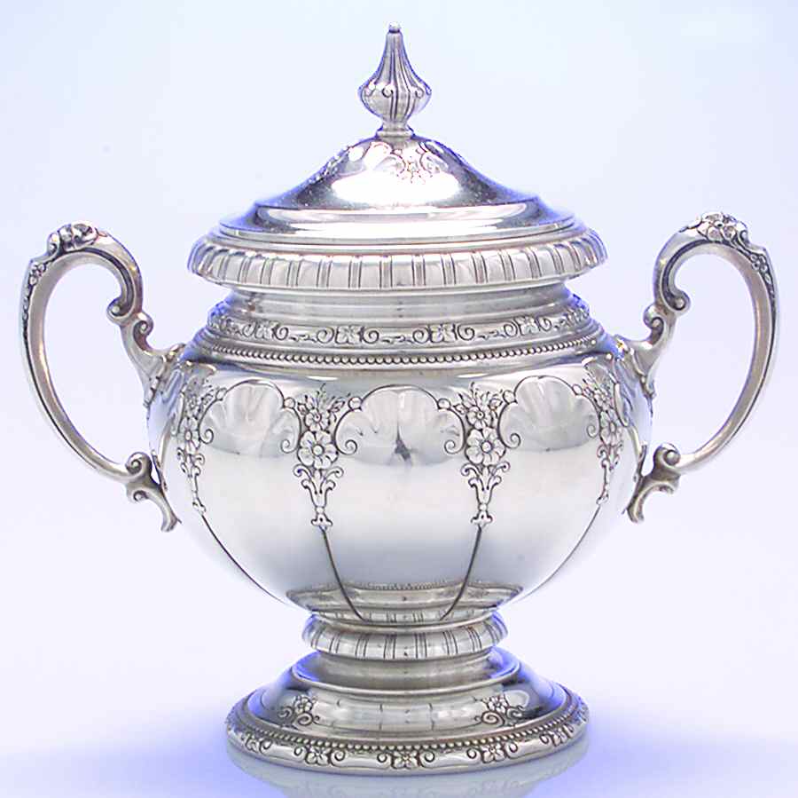 Royal Windsor (Sterling, Hollowware)  Sugar Bowl & Lid by Towle Silver-1