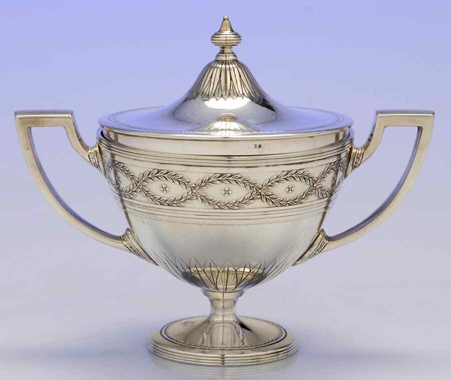 Winthrop (Sterling, 1909, Hollowware) Mini Sugar Bowl & Lid by Tiffany & CO SILVER-1