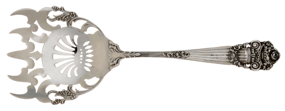 Georgian (Sterling, 1898, Older, Monograms) Solid Pierced Patty Server by Towle Silver-1