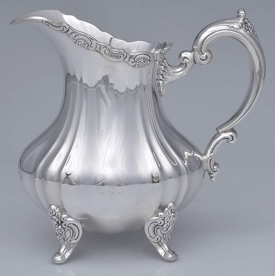 Louis Philippe (Silverplate, Hollowware) Silverplate Water Pitcher by Towle Silver-1